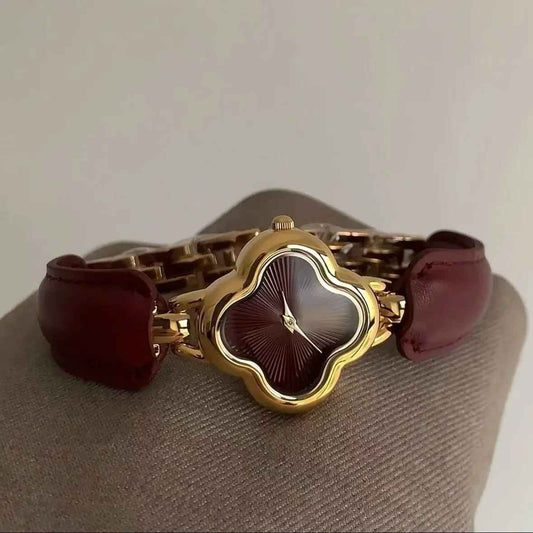 New belt women's watch flower dial fashionable light luxury bracelet, gift for girlfriend, party jewelry